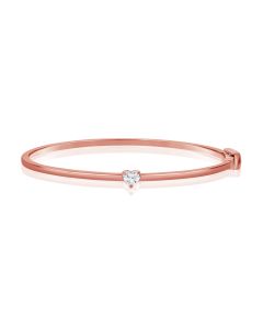 .32CT HEART SHAPE DIAMOND SOLITAIRE BANGLE