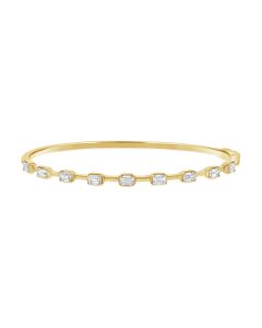 1.35CT EMERALD SHAPE DIAMOND BANGLE