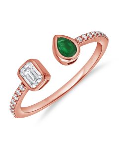 0.49CT EMERALD, EMERALD SHAPE AND ROUND DIAMOND BEZEL SET WRAP RING