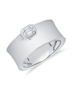 0.30CT EMERALD SHAPE DIAMOND SOLITAIRE CIGAR RING