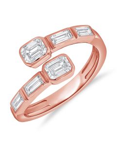 1.08CT EMERALD SHAPE AND BAGUETTE DIAMOND BEZEL SET WRAP RING