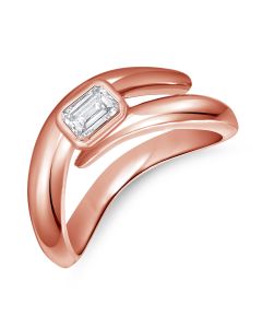 0.31CT EMERALD SHAPE DIAMOND SOLITAIRE RING