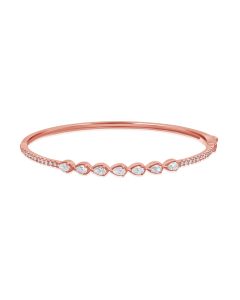 0.31CT PEAR SHAPE AND ROUND DIAMOND BANGLE