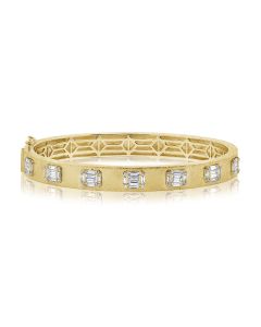 1.25CT BAGUETTES AND ROUND DIAMOND BANGLE