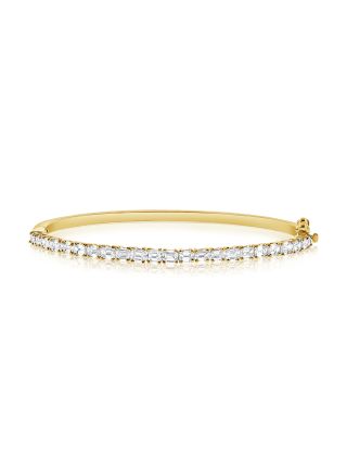 2.63CT EMERALD SHAPE DIAMOND BANGLE