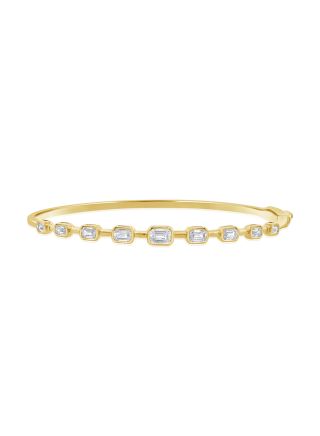 1.35CT EMERALD SHAPE DIAMOND BEZEL BANGLE