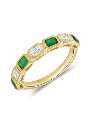 1.01CT EMERALD AND AND EMERALD SHAPE DIAMOND BEZEL RING