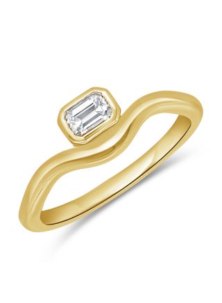 0.24CT EMERALD SHAPE DIAMOND BEZEL RING