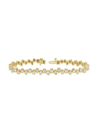 4.02CT EMERALD SHAPE DIAMOND TENNIS BRACELET