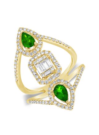 1.93CT EMERALD, BAGUETTES AND ROUND DIAMOND COCKTAIL RING